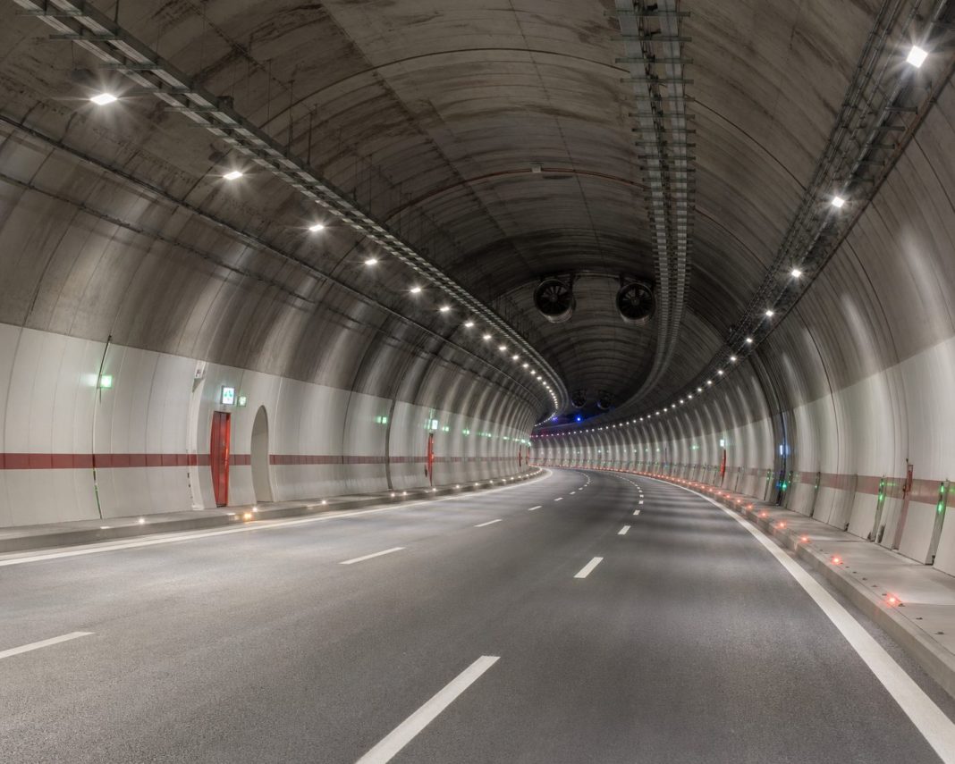Noi reglementări tehnice pentru construcții speciale în infrastructura rutieră. Accent pe siguranță, digitalizare și standardizare Noi reglementări tehnice pentru construcții speciale în infrastructura rutieră. Accent pe siguranță, digitalizare și standardizare