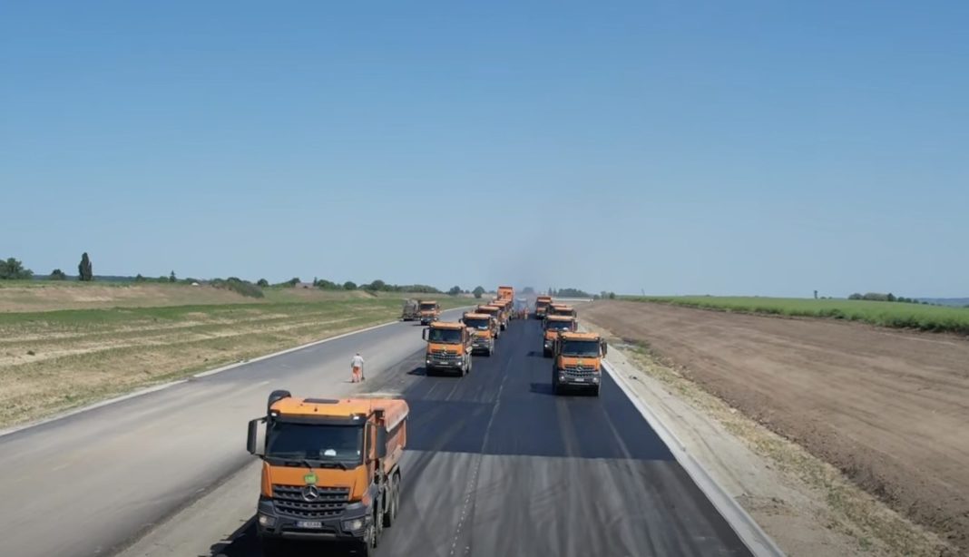 Analiza tehnica a santierului de pe autostrada A7 Bacau Pascani: Lotul Saucesti – Trifesti a trecut de pragul de 49% Analiza tehnica a santierului de pe autostrada A7 Bacau Pascani: Lotul Saucesti – Trifesti a trecut de pragul de 49%