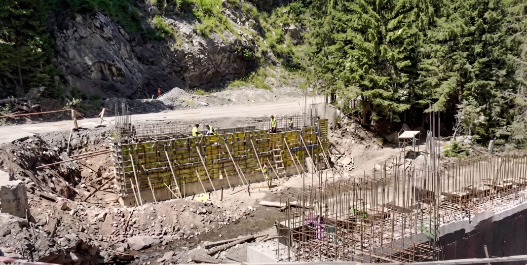 Stadiul lucrărilor de pe DN7A – sectorul montan Vidra-Hunedoara Stadiul lucrărilor de pe DN7A – sectorul montan Vidra-Hunedoara