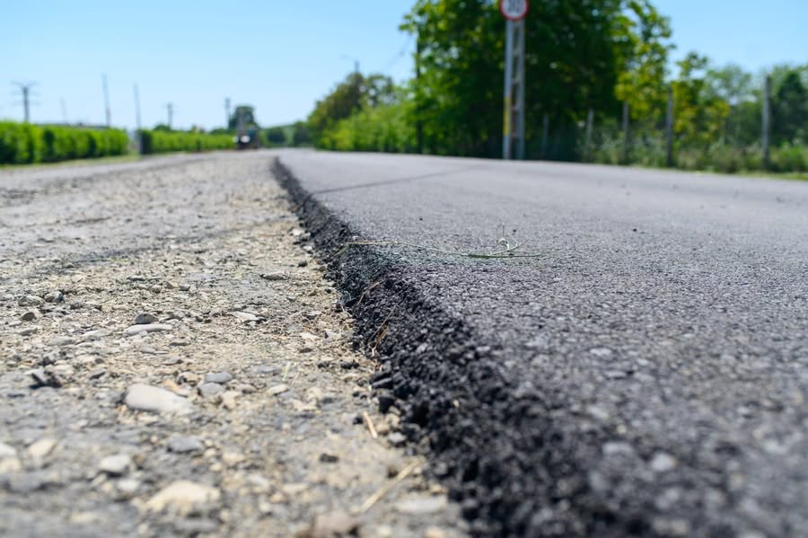 DRDP Iași: acord-cadru de 543,25 milioane lei pentru covoare asfaltice pe drumuri naționale și autostrăzi DRDP Iași: acord-cadru de 543,25 milioane lei pentru covoare asfaltice pe drumuri naționale și autostrăzi