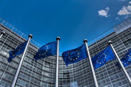 România, Bulgaria și Grecia au semnat un plan comun pentru accelerarea legăturilor de transport din sud-estul Europei România, Bulgaria și Grecia au semnat un plan comun pentru accelerarea legăturilor de transport din sud-estul Europei